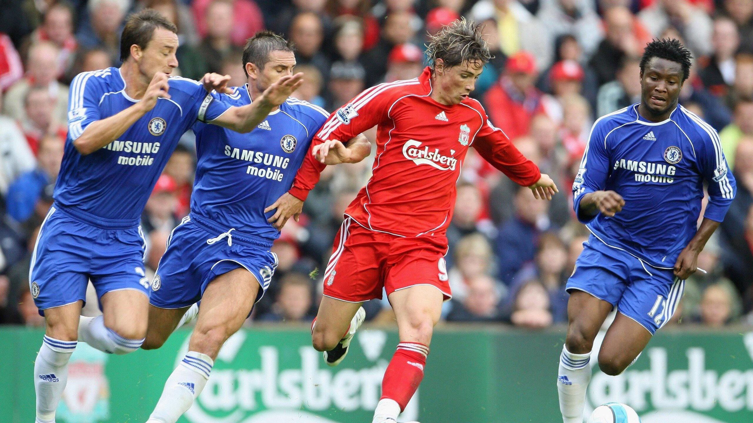 一场1-1!让英超争四乱了:桑德兰3轮不败+进前四,2大黑马搅局,英超 桑德兰